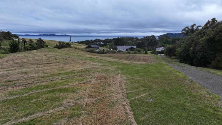 11 Spicer Road Cable Bay_3