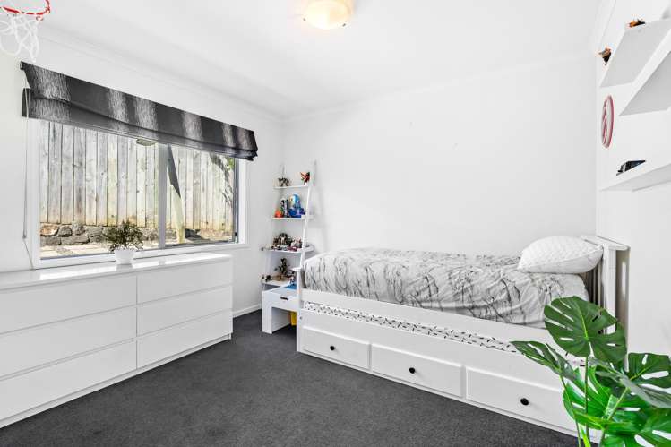 77 Ridgeway Drive Te Kamo_20