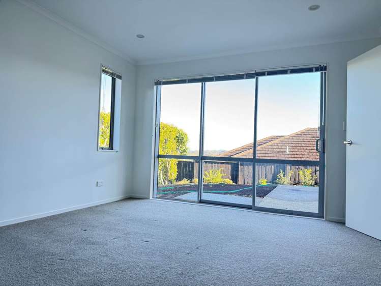 8 Kingfisher Road Silverdale_6