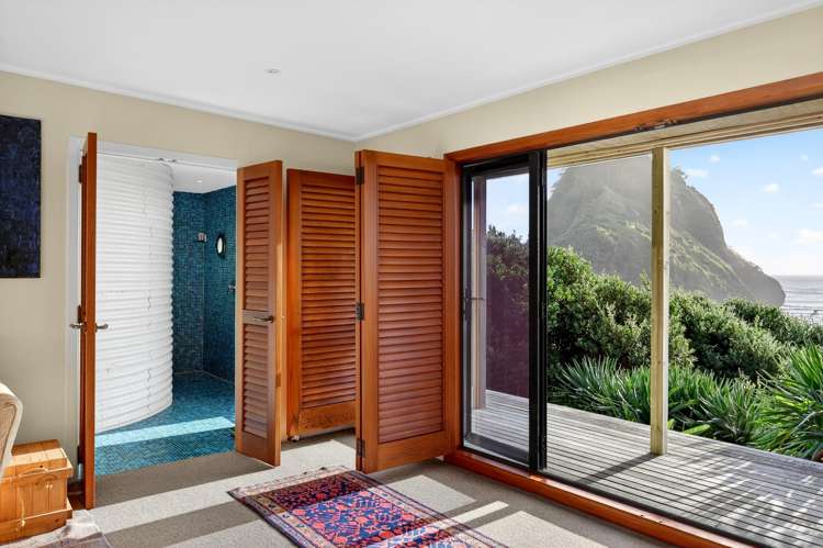 24 Garden Road Piha_27