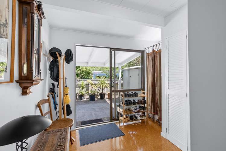 93A Wellington Road Paekakariki_10