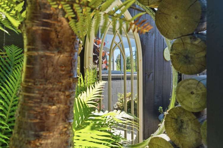 1 Hanlow Place Pyes Pa_21