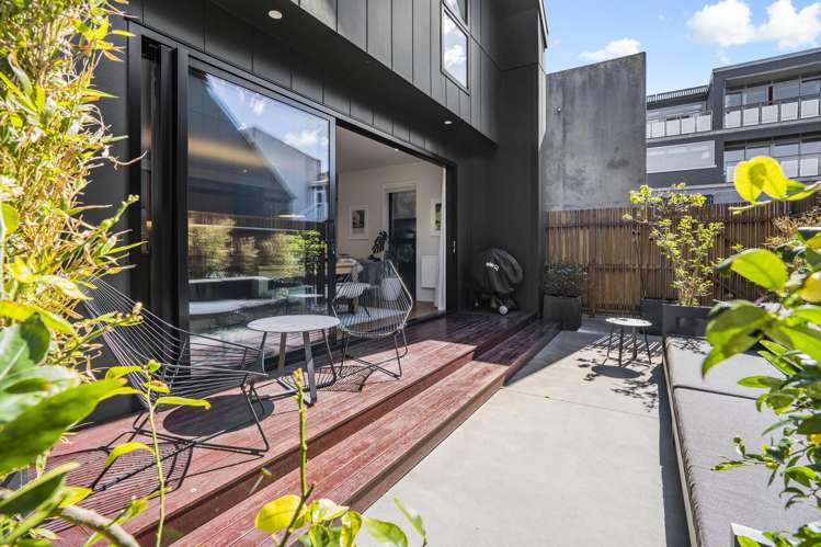 42C Nelson Street Petone_14