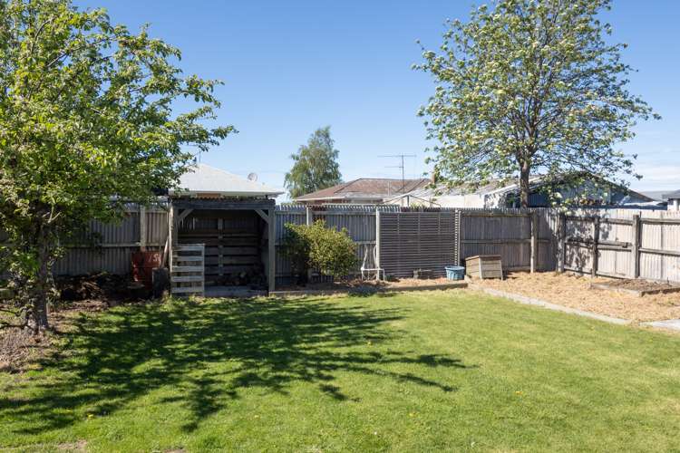 7 Reddecliffe Crescent Hampstead_11