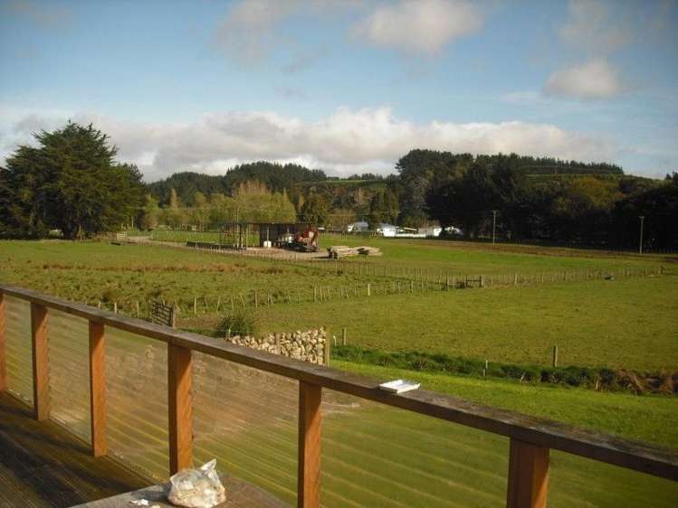 60 High Street Eketahuna_3