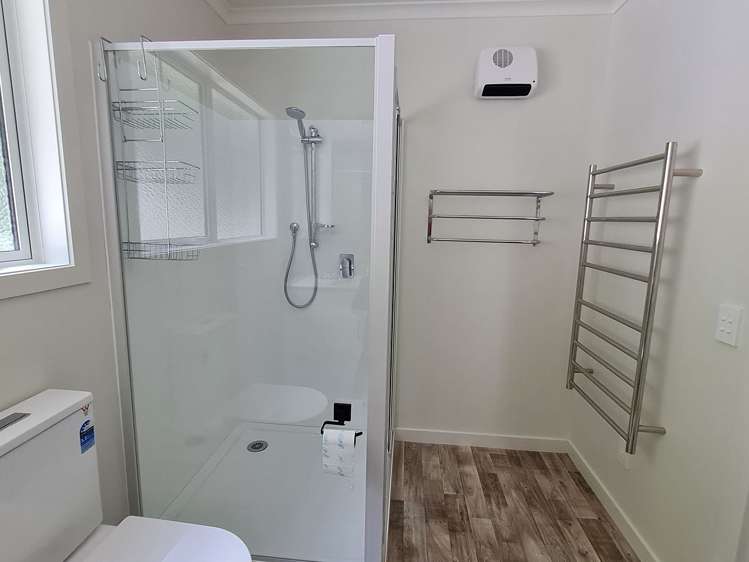 11A Ramsey Place Karori_8