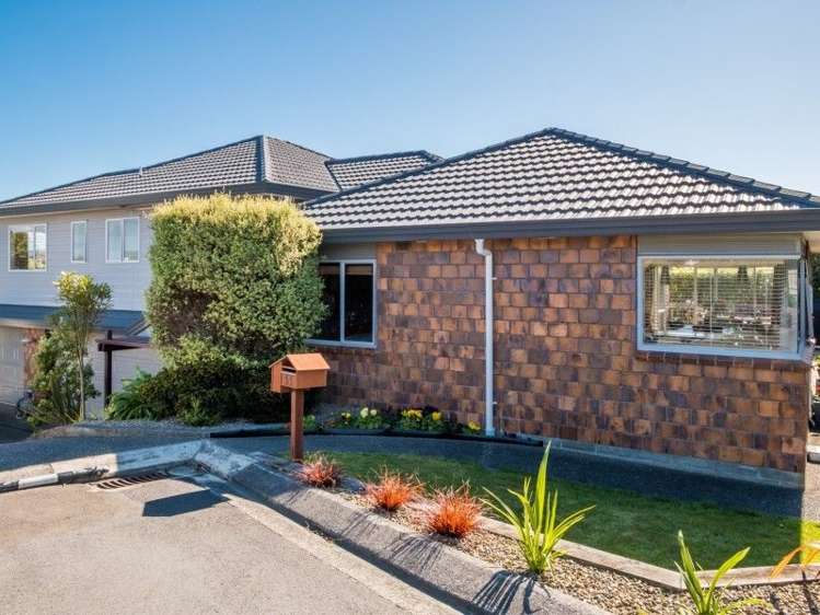 33 Saint Ives Drive Camborne_20