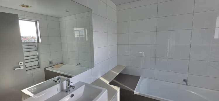 73 Ridge View Crescent Pukekohe_22