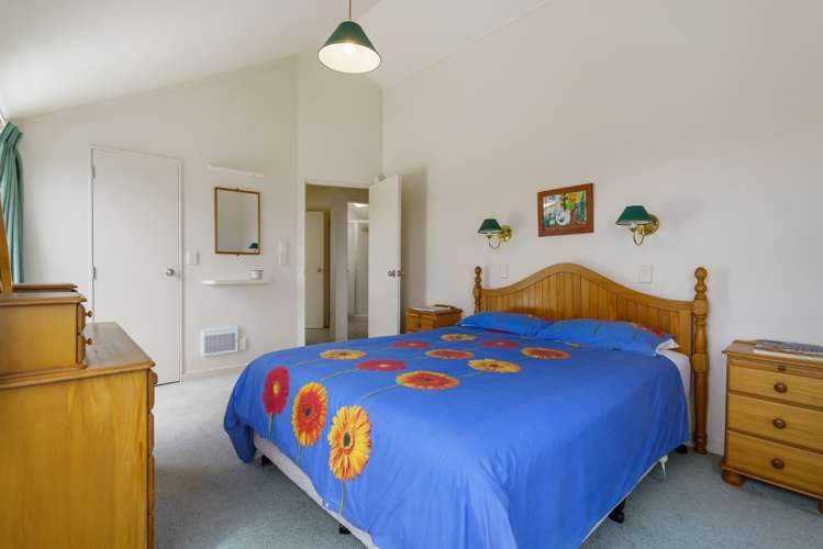 115 Pohutukawa Crescent Whangamata_11