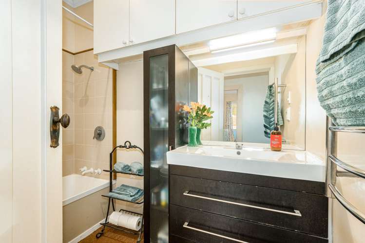 30 Lucknow Terrace Khandallah_15