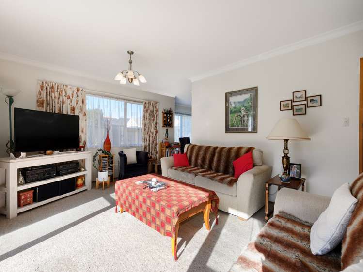 25 Pah Street Matua_5