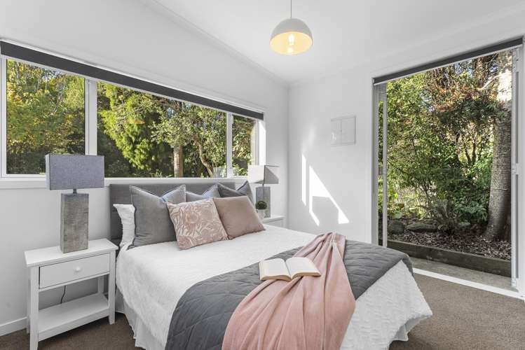 100 Oxford Road Okato_17