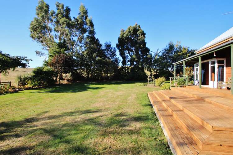 53 Pinnacle Road Gore Surrounds_22