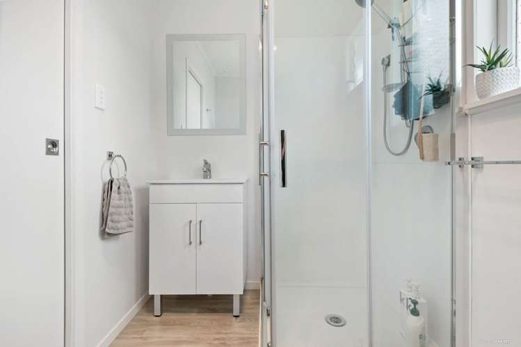 27 Cargill Street Papakura_10