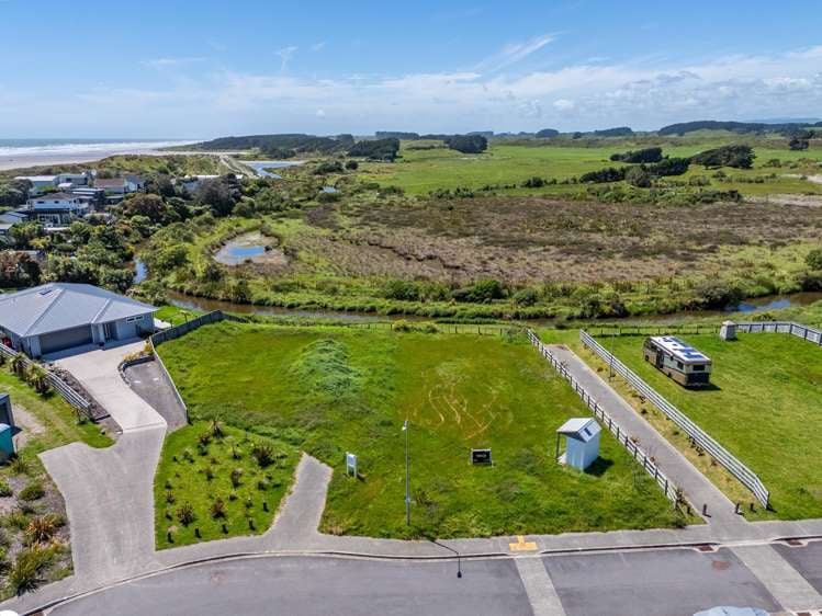 13 Seagrass Place Otaki Beach_3