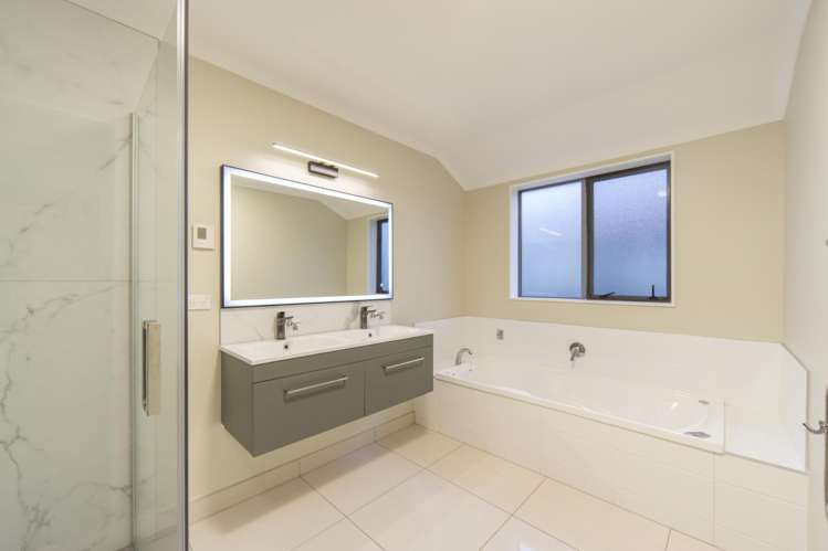 2 Jarvis Court Huntington_14