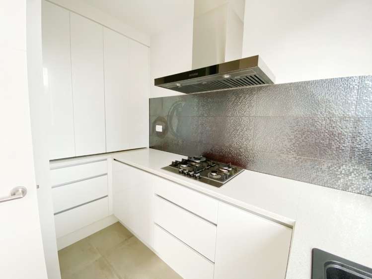 91 Buckley Road 1662_2