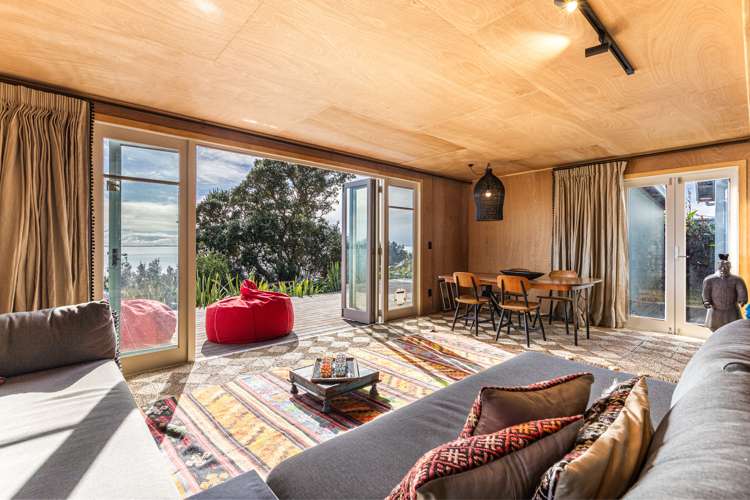 13b Torkar Road Clarks Beach_5