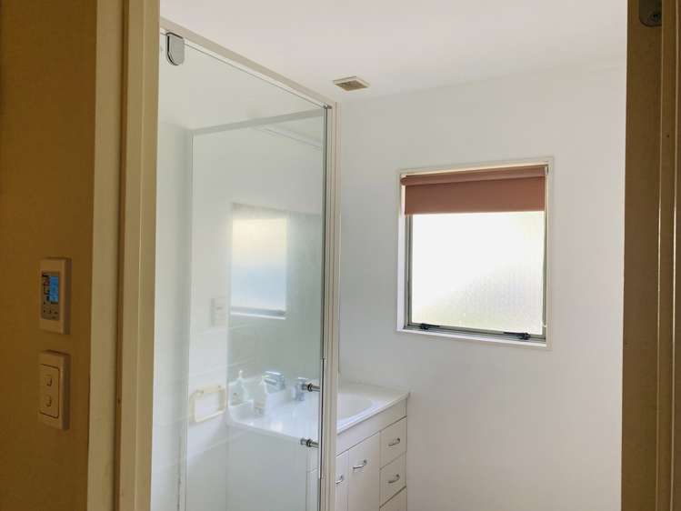 54b Delta Avenue New Lynn_5