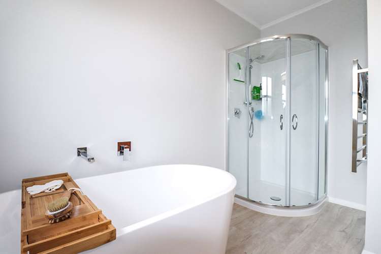 43 Guy Street Dannevirke_14