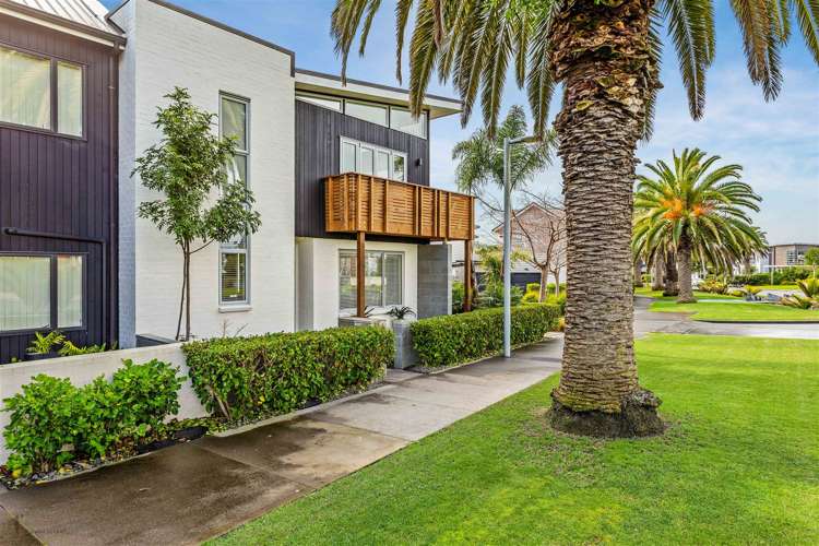 76 Buckley Avenue Hobsonville_29