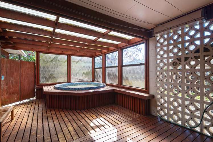 55 Blakeborough Drive Forrest Hill_14