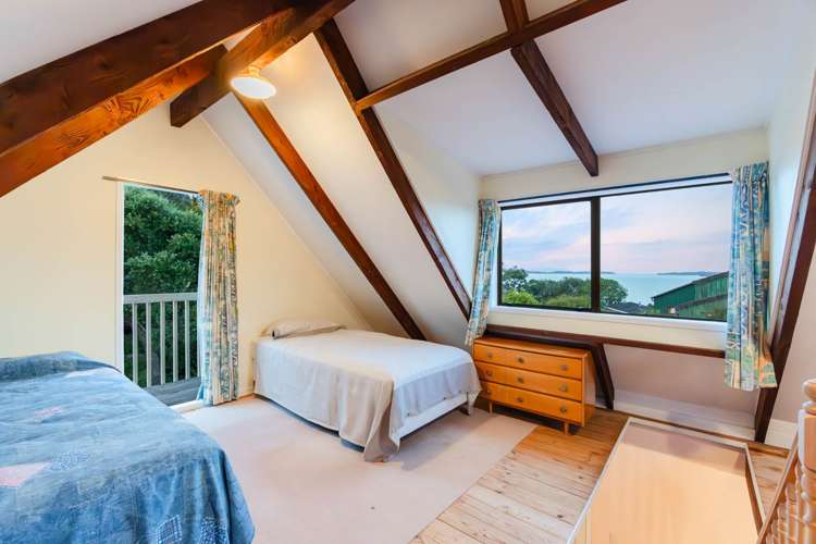 21 Mariners Grove Algies Bay_8