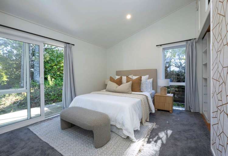 82 Kauri Point Road Laingholm_10
