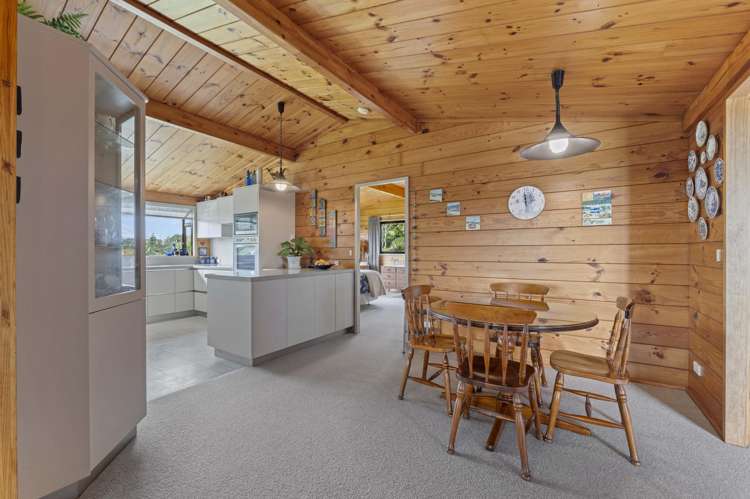 6 Byron Place Whalers Gate_8