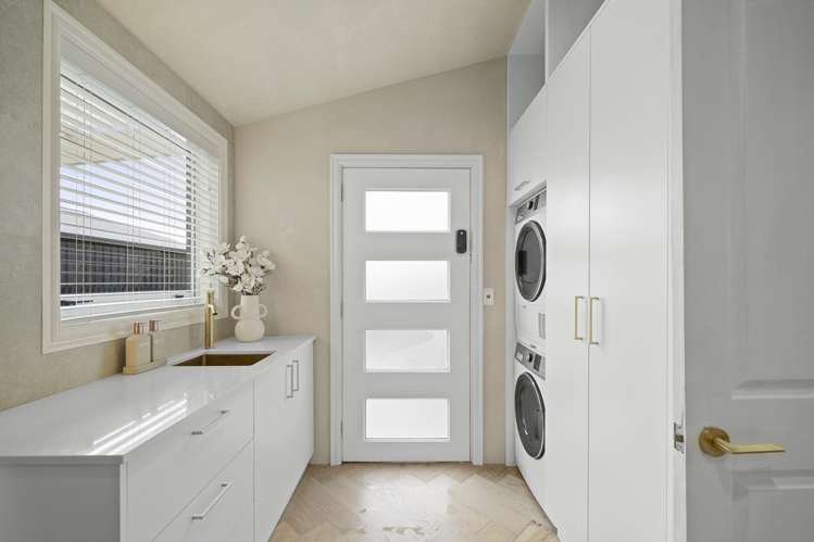 673A Main North Road Belfast_15