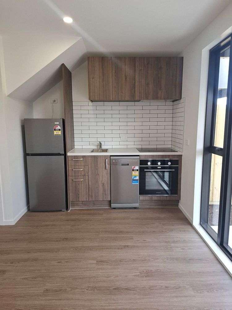 10 Humphreys Place Mangere_8