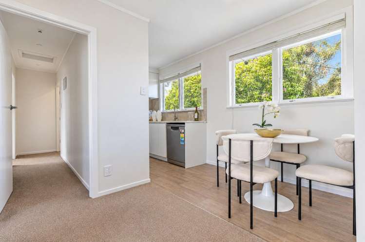 2/13A Frost Road Mount Roskill_10