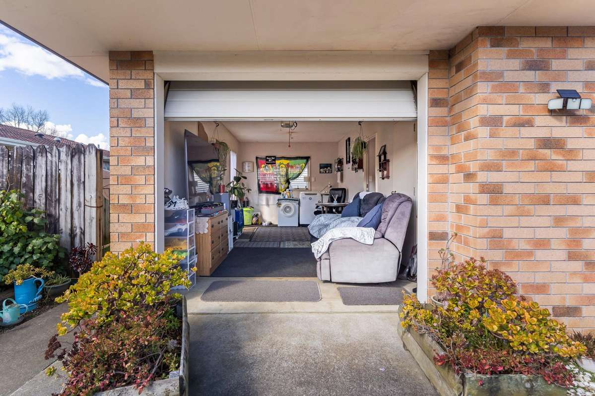 24B Henderson Avenue_4