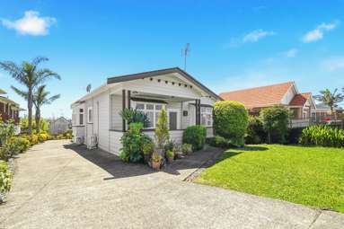 154 Mount Albert Road_1
