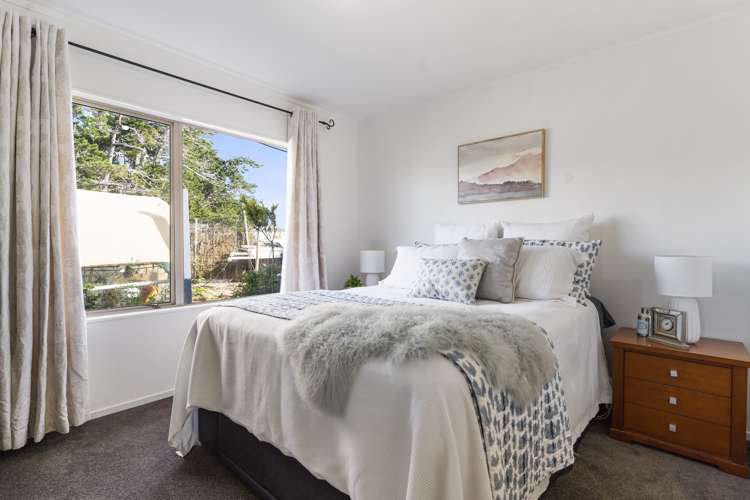 10 Lutana Place Pakuranga Heights_15