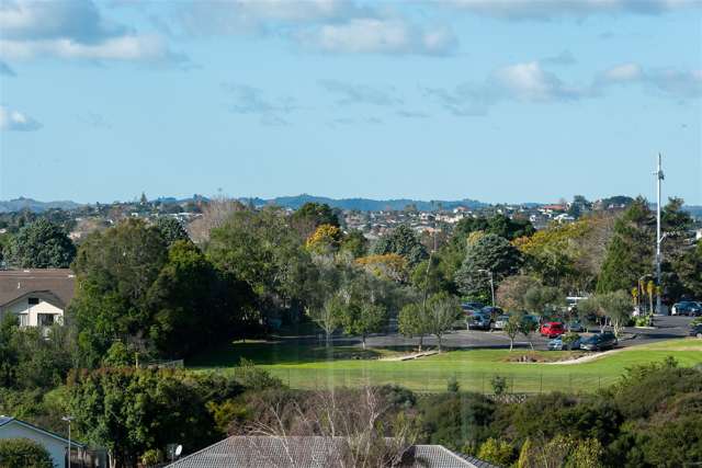 1/74 Gosford Drive Botany Downs_3