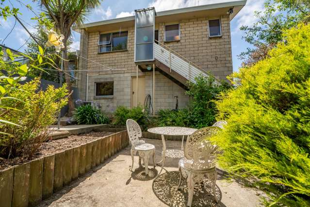 3/12 Douglas Street Highfield_1