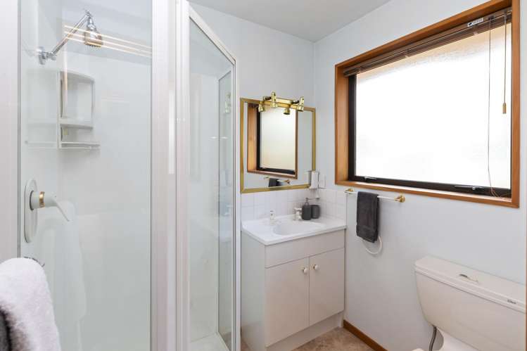 32 Saint Martins Road Saint Martins_14