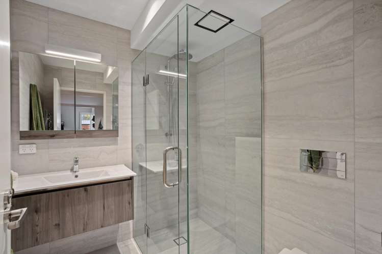 Unit 2, 3B Ashgrove Lane Wanaka_10