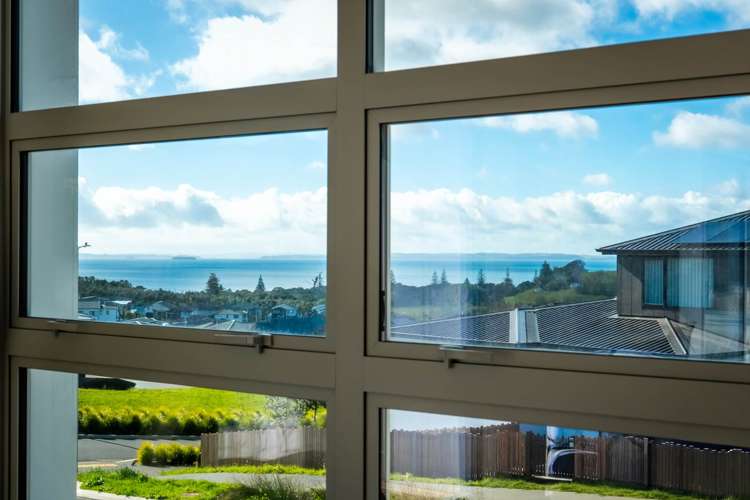 6 Pakirikiri Street Long Bay_14