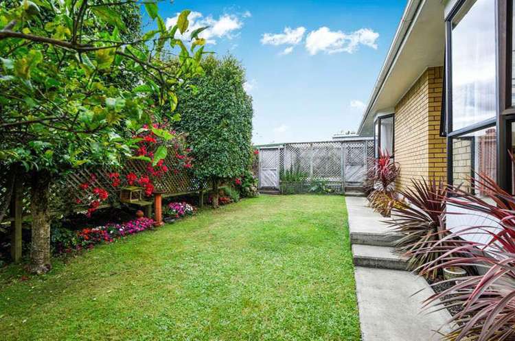 2/18 Wairakei Street Greenlane_6