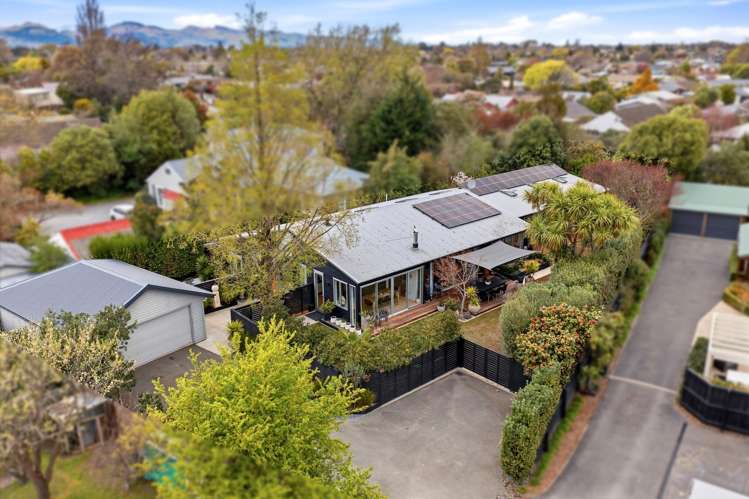 9 Hadlow Place Burnside_39