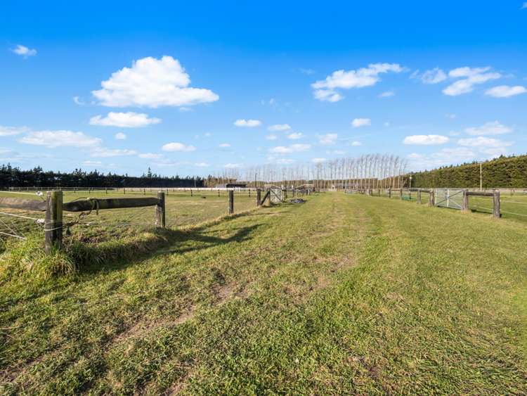 672 Highfield Road Burnham_34