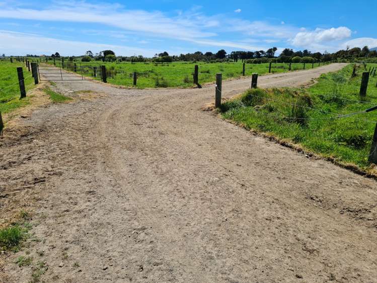 1384 Ihaia Road Opunake_24