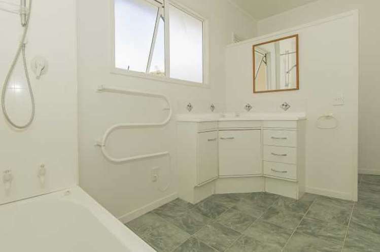 141 Centennial Drive Whitianga_12