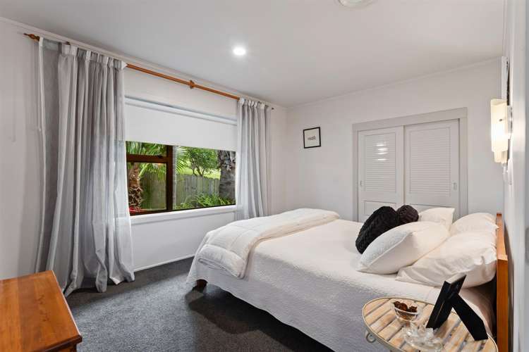 5 Kotare Place Sandspit_15