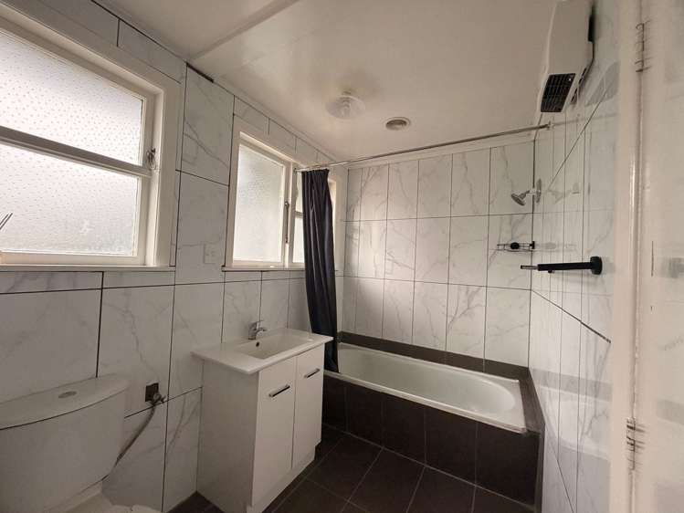 26A Pandora Avenue Sunnybrook_7