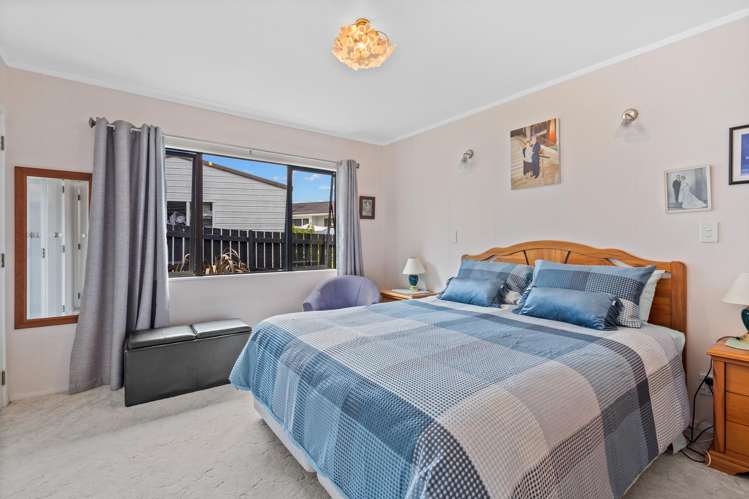102 Fairway Drive Te Kamo_5