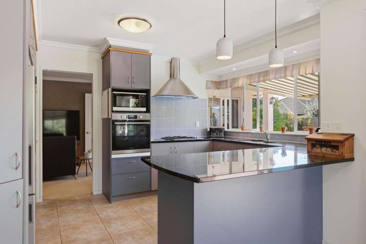 5 Aranui Drive_5