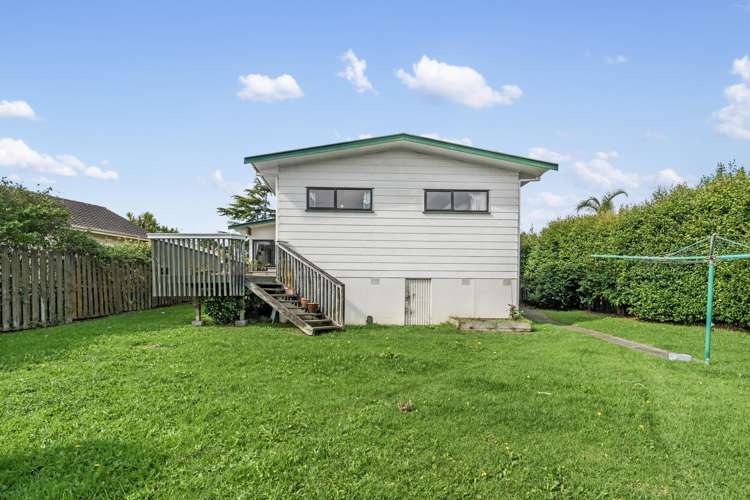 21 Tomintoul Place Highland Park_13